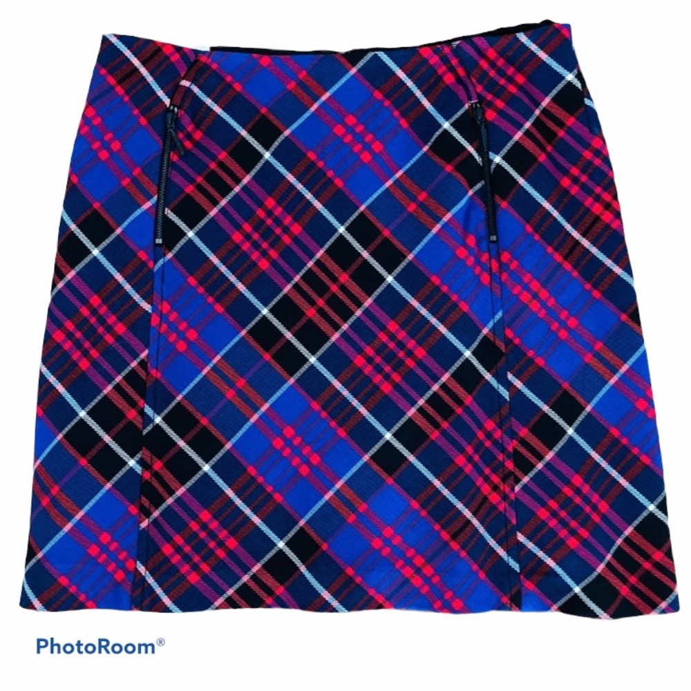 Anne Klein plaid pencil skirt with pockets